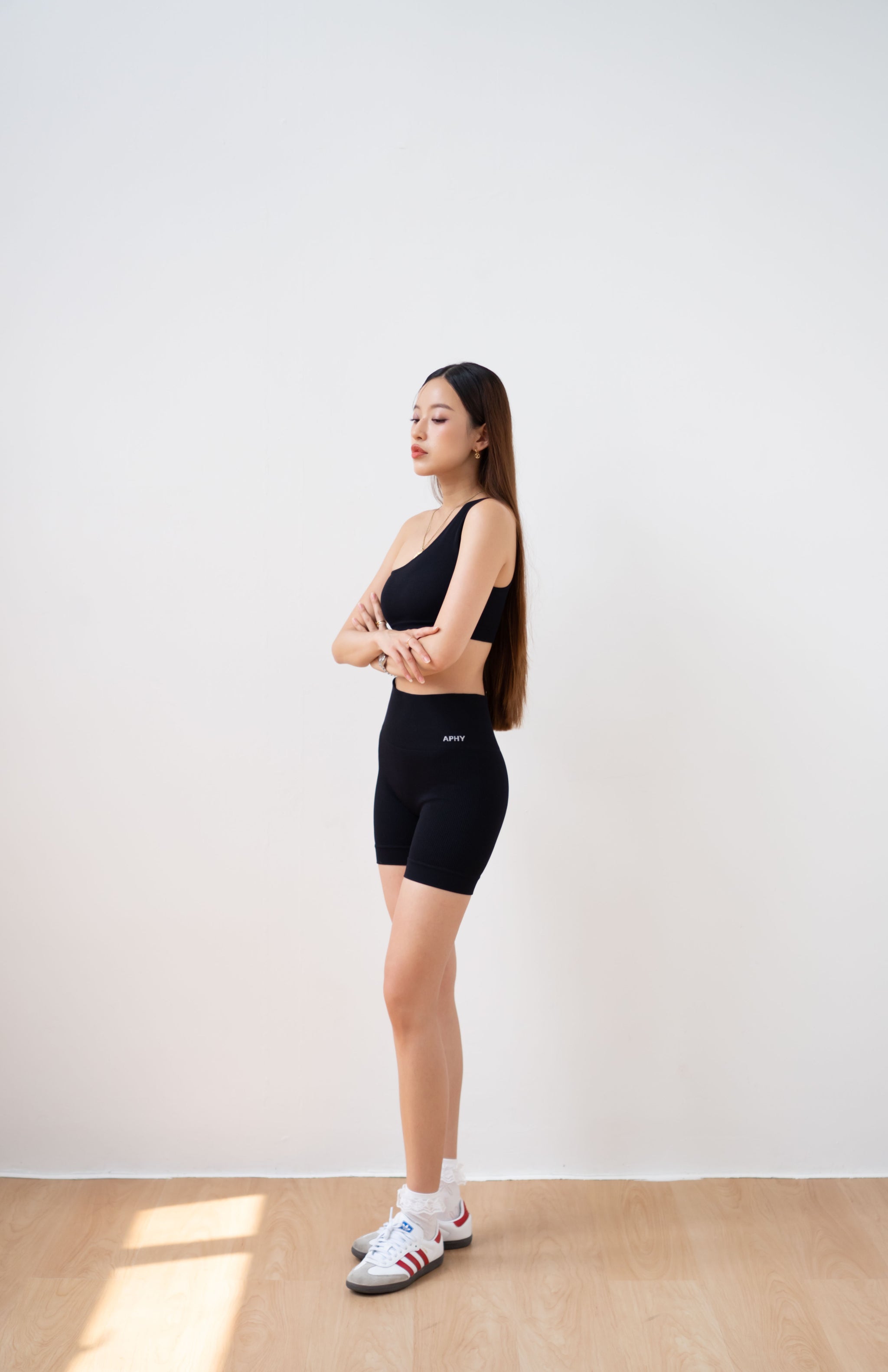THE DAISY BIKE SHORTS APHY
